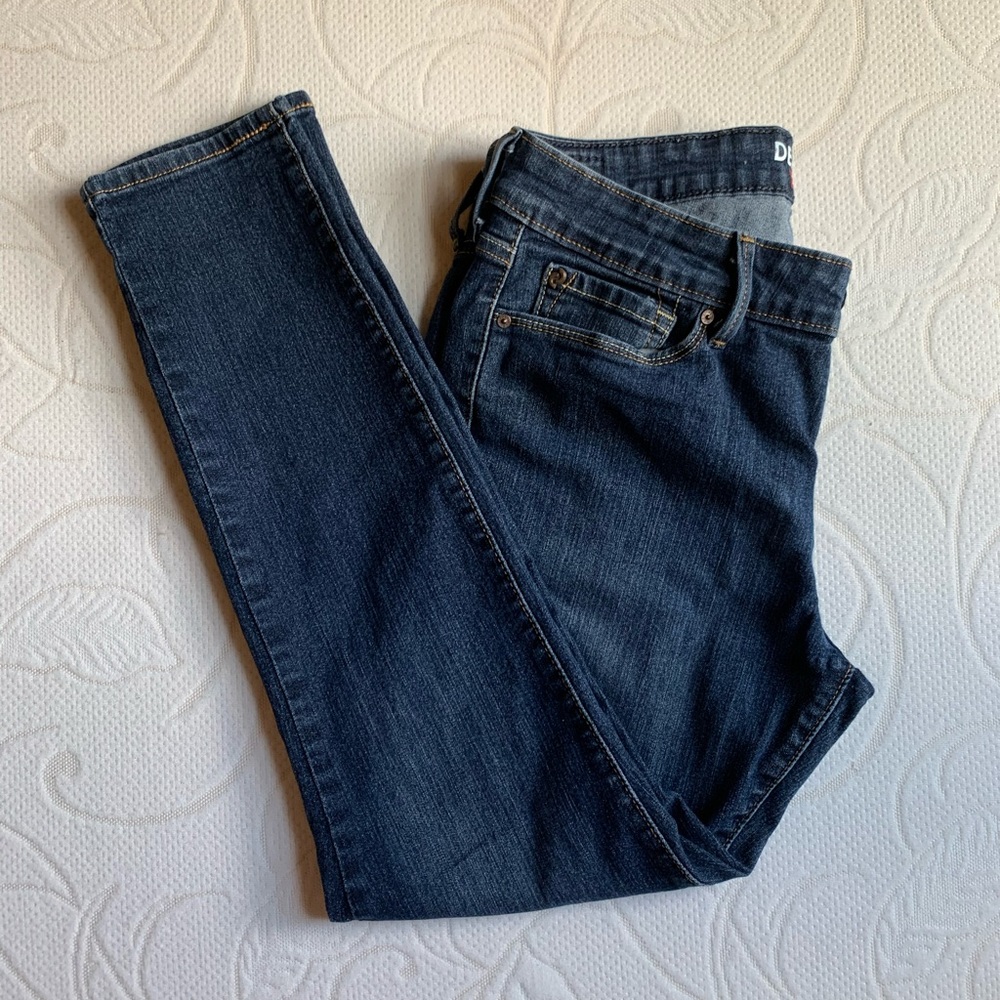 Levi’s Denizen Skinny Jeans 8 short/petite